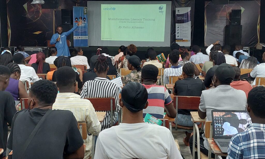 GH Media School students introduced to the Cranky Uncle Vaccine Game 