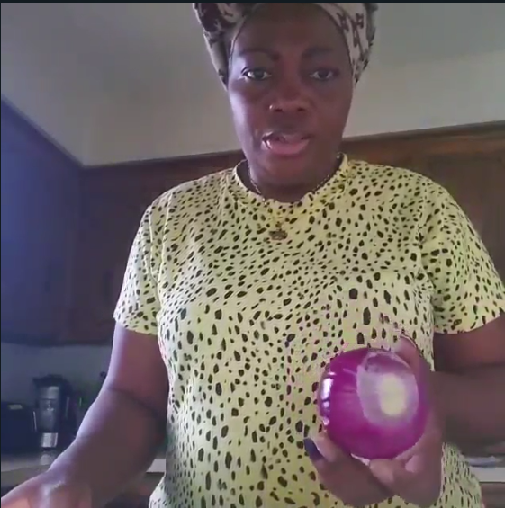 FACT-CHECK: Red onions do not cure COVID-19