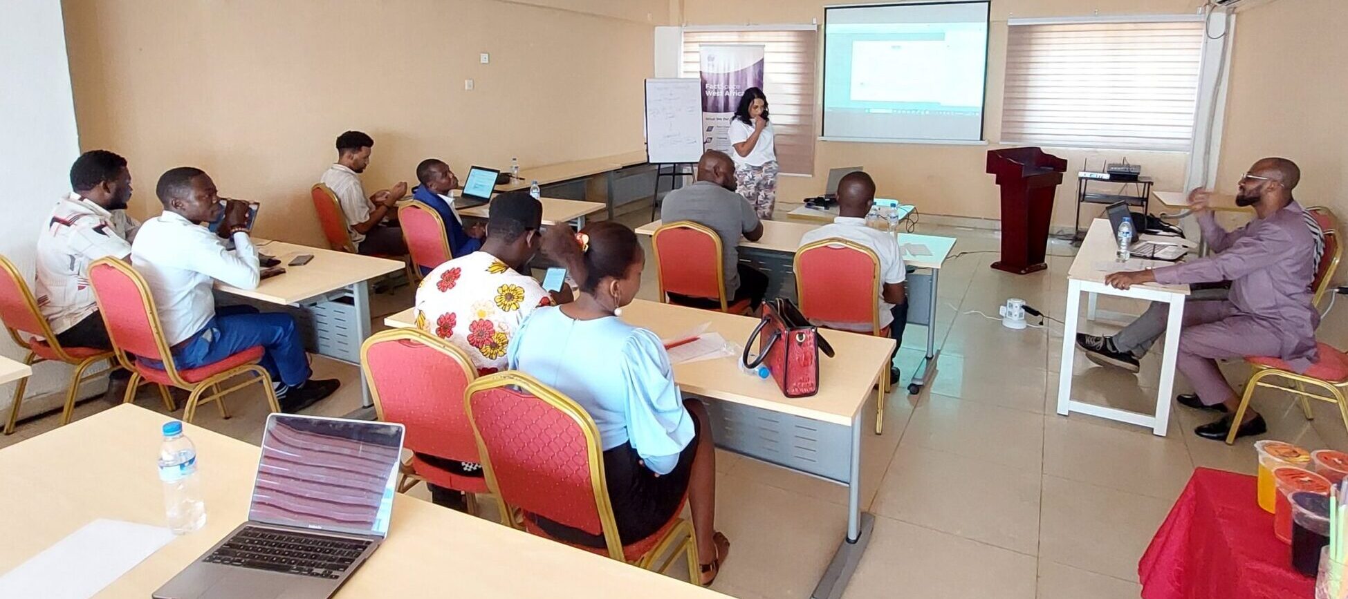 FactSpace and CABC train Liberian fact-checkers on social media analytics