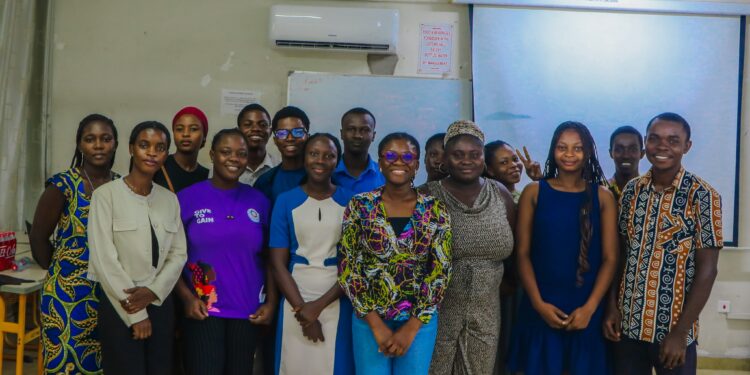 FactSpace West Africa facilitates two-part training at UniMAC-IJ: MIL club and New Media class FactSpace West Africa facilitates two-part training at UniMAC-IJ: MIL club and New Media class