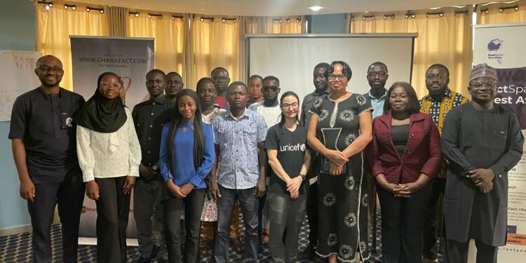 FactSpace trains 12 data collectors for UNICEF's Accountability to Affected Populations (AAP) Project FactSpace trains 12 data collectors for UNICEF's Accountability to Affected Populations (AAP) Project